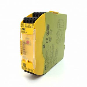 Safety Relay PNOZS7 4NO/1NC